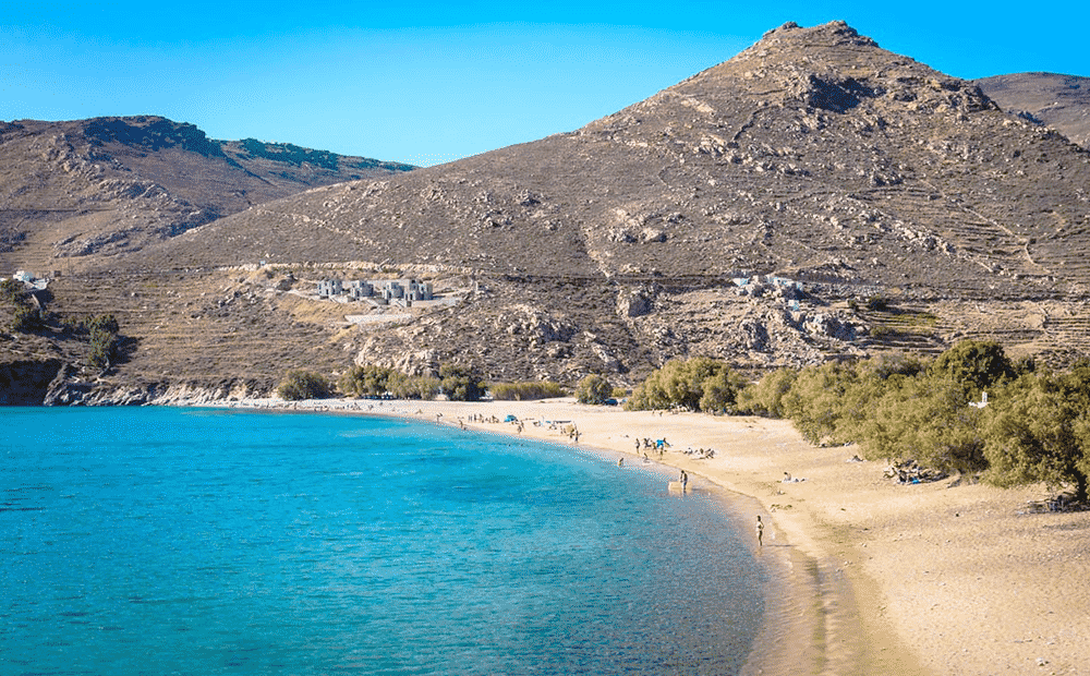 GANEMA beach in Serifos (2)
