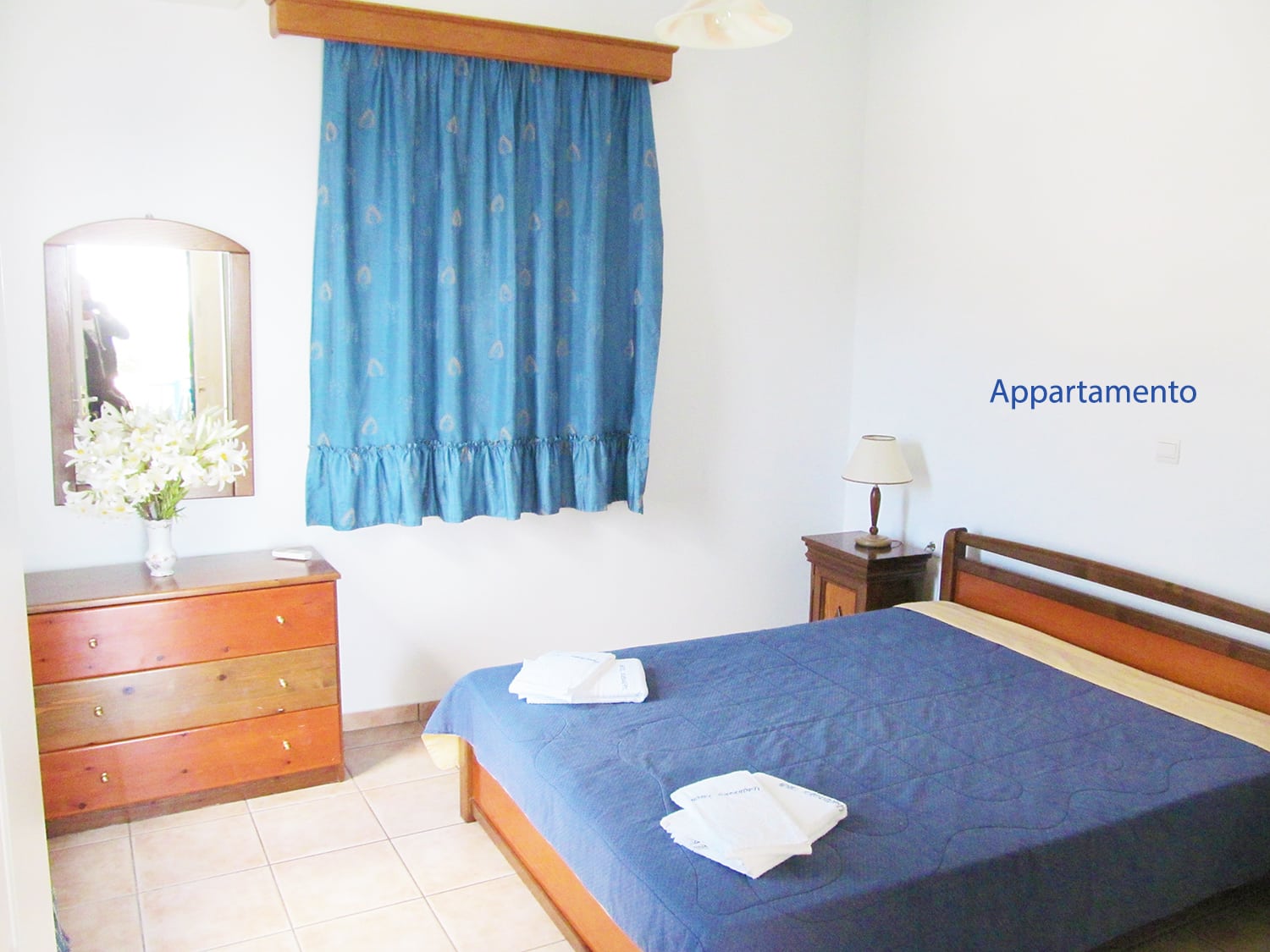 PARAPORTI-Traditional-Apartment-2962-SCRITTA