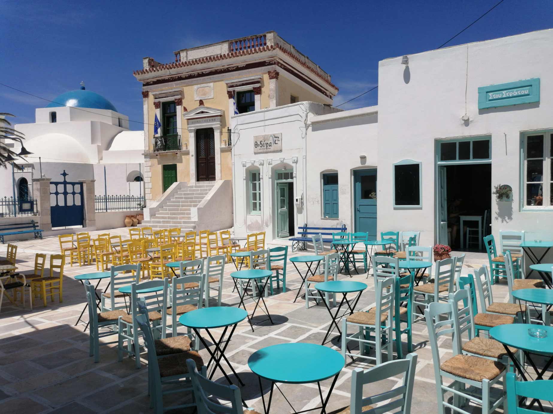 SERIFOS-Town-Square-4448