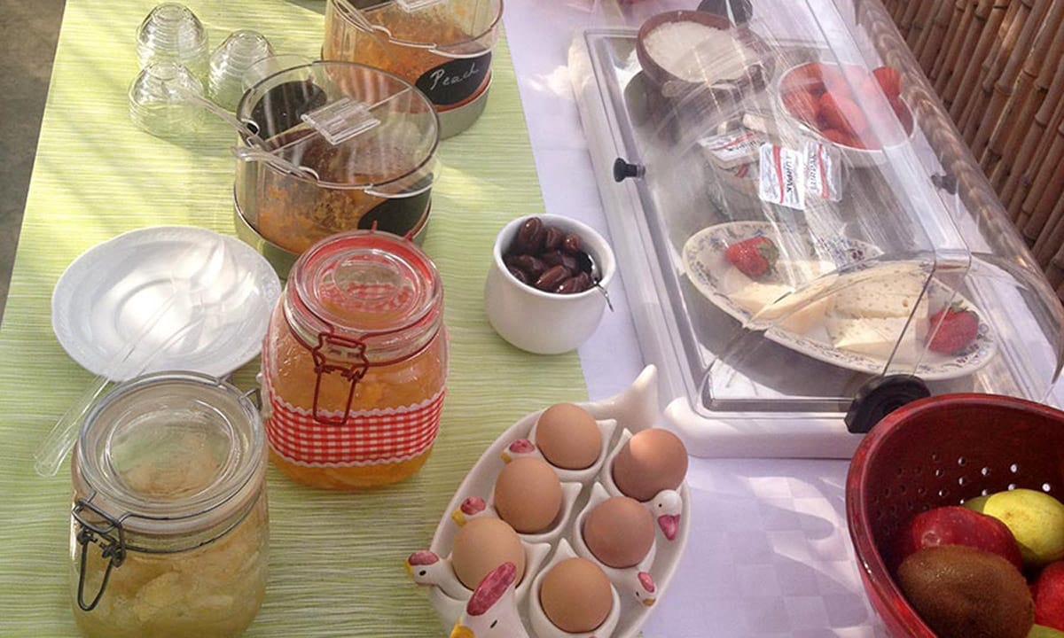MAROUSSA-breakfast