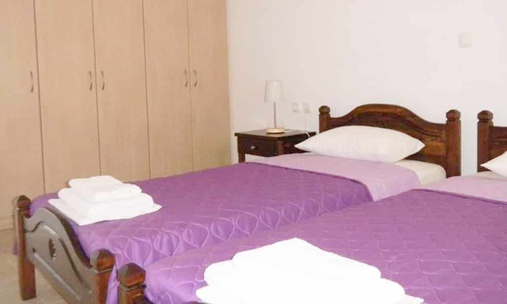 PALOS-bedroom2