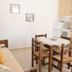 PALOS-kitchen-lounge