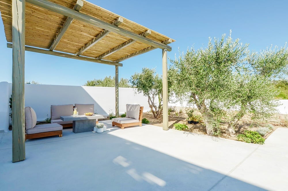 SEA-OLIVES-Superior-Suite-0478