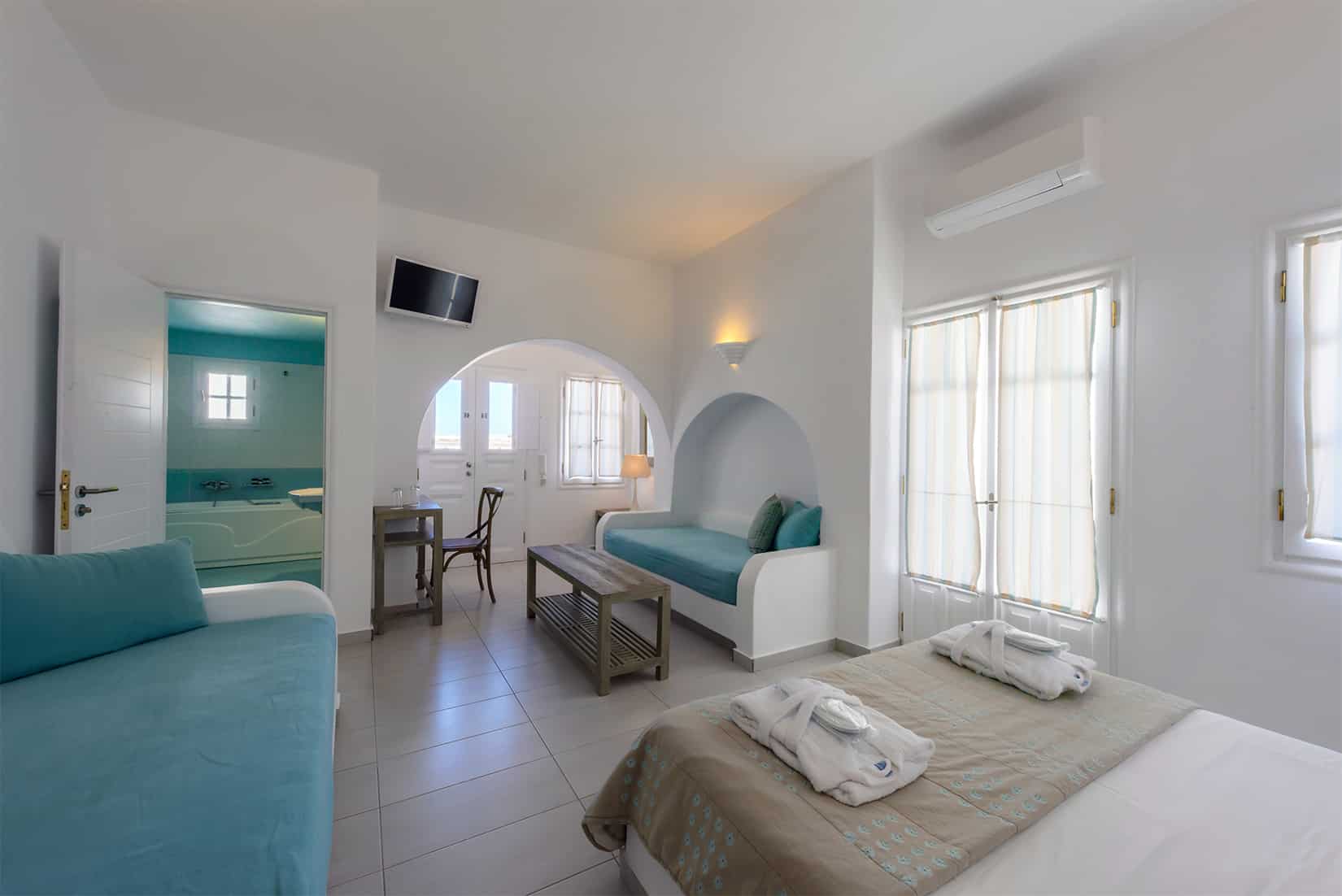 ASPALATHRAS Hotel a Folegandros