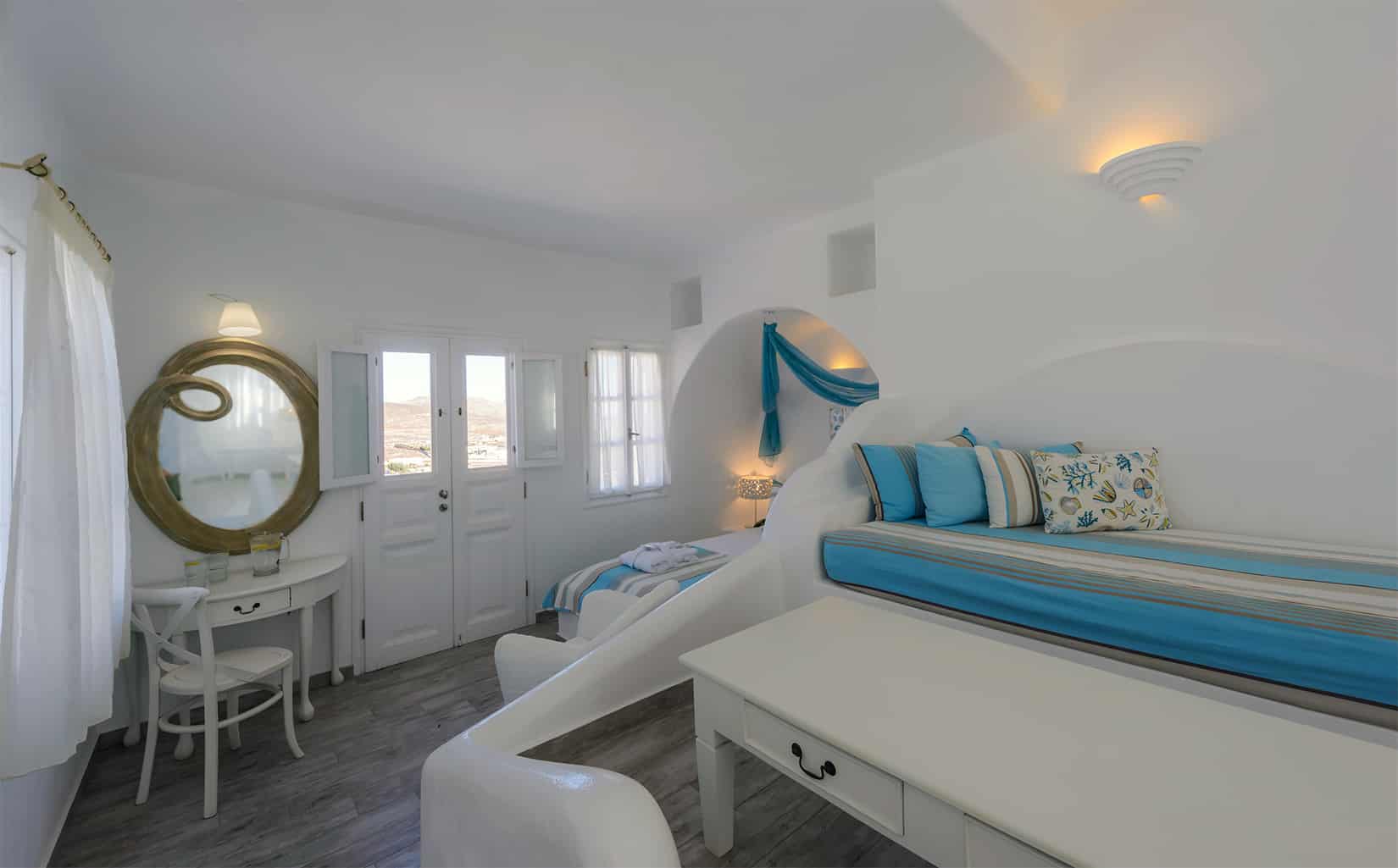 ASPALATHRAS Hotel a Folegandros