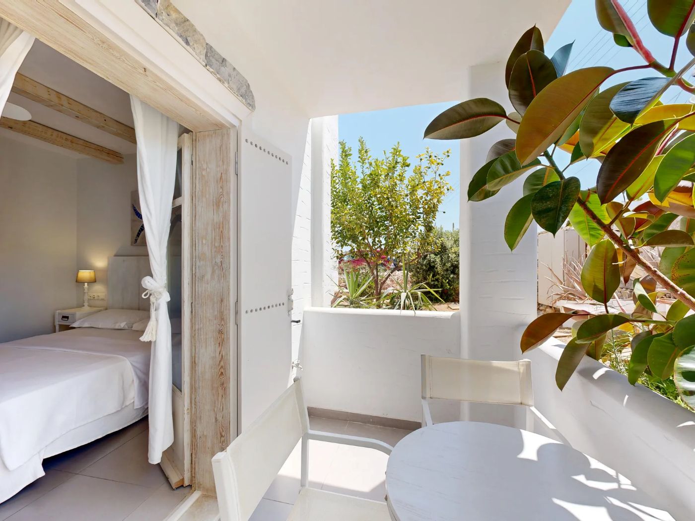 SPEIRES Hotel a Iraklia