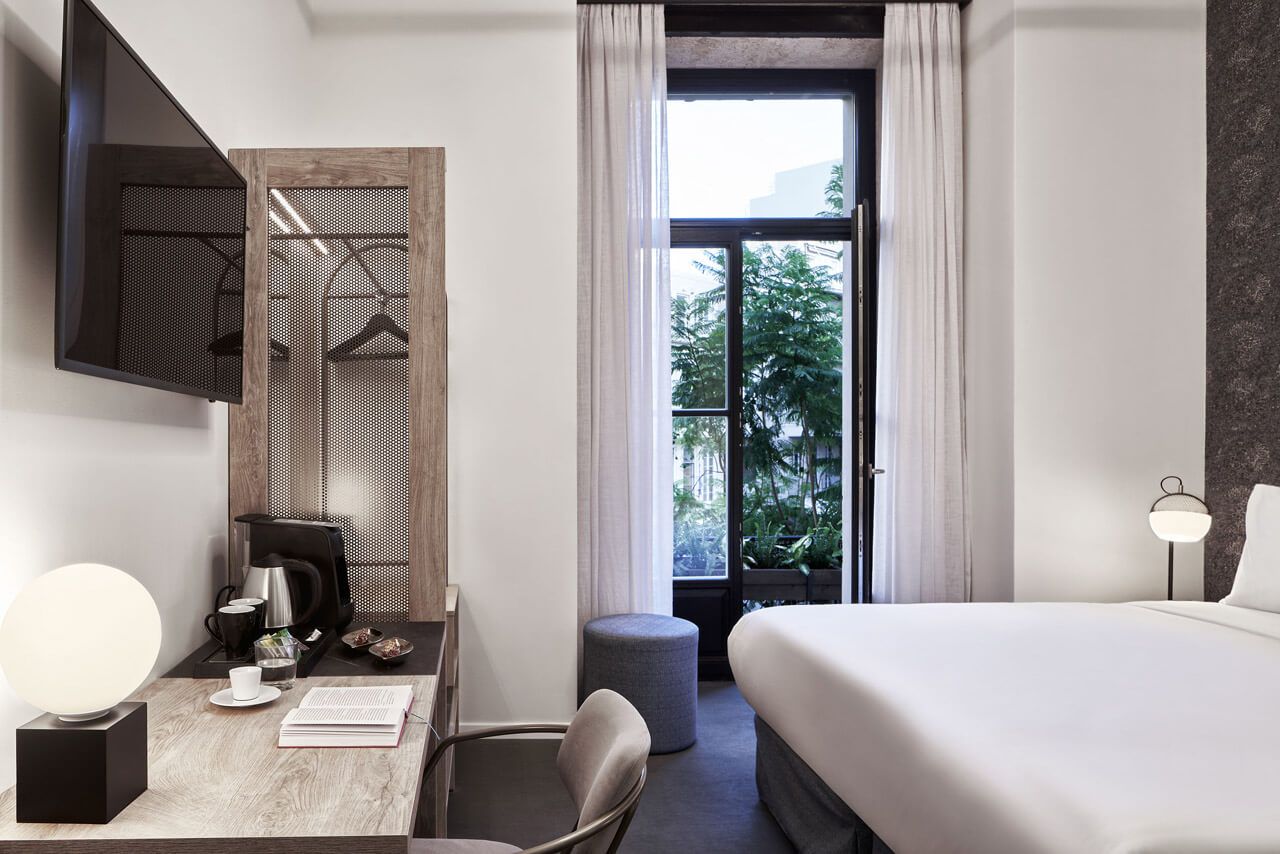 NLH MONASTIRAKI HOTEL