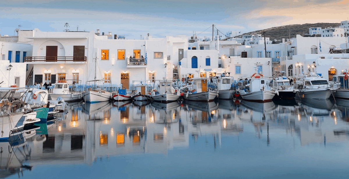 PAROS Naoussa 6