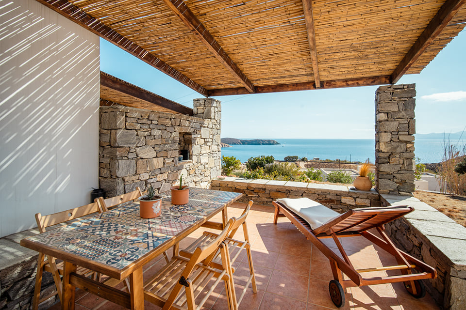 CASA KARAVI Villa e appartamenti a Serifos
