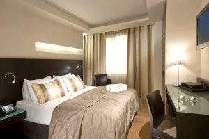O&B<br>Boutique Hotel