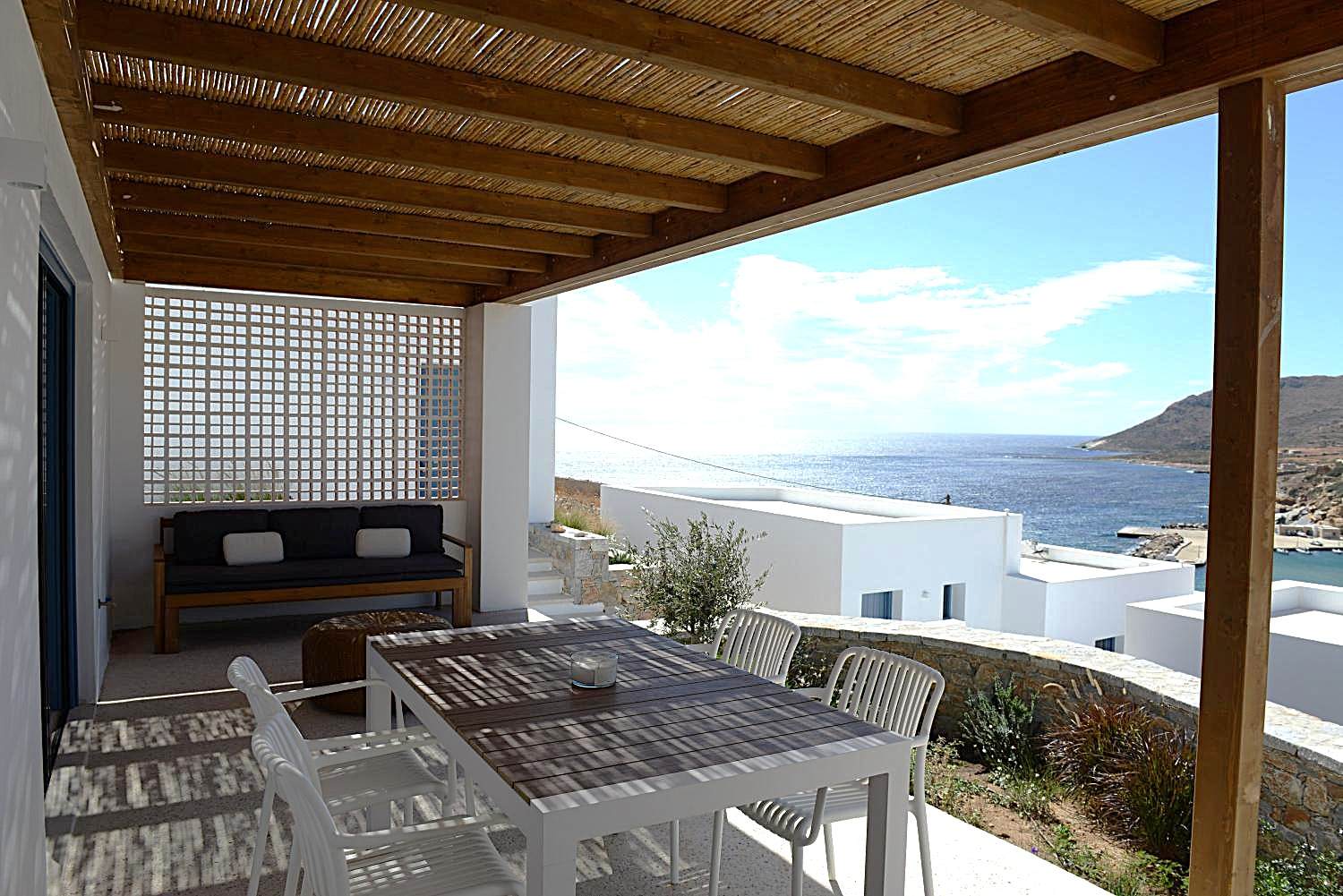 90 SKALIA Villa a Sikinos