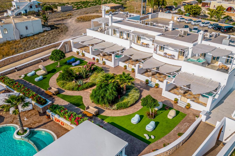 MARVARIT Hotel a Santorini SENIOR SUITE