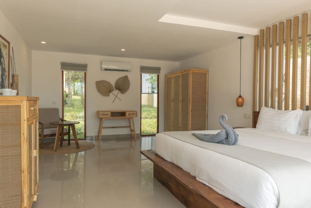 ANAYA KOH RONG
