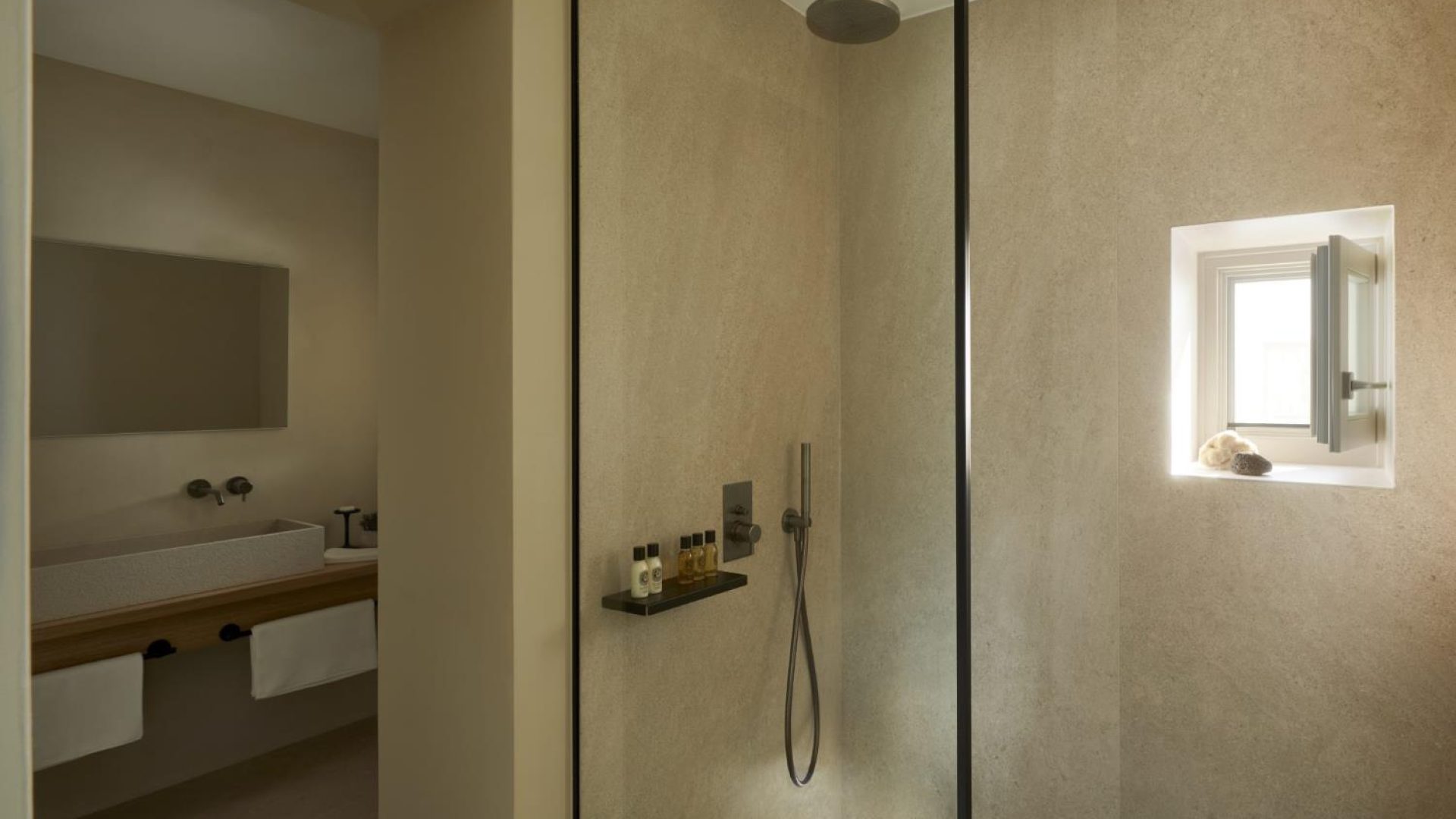 PAROCKS LUXURY HOTEL a Paros