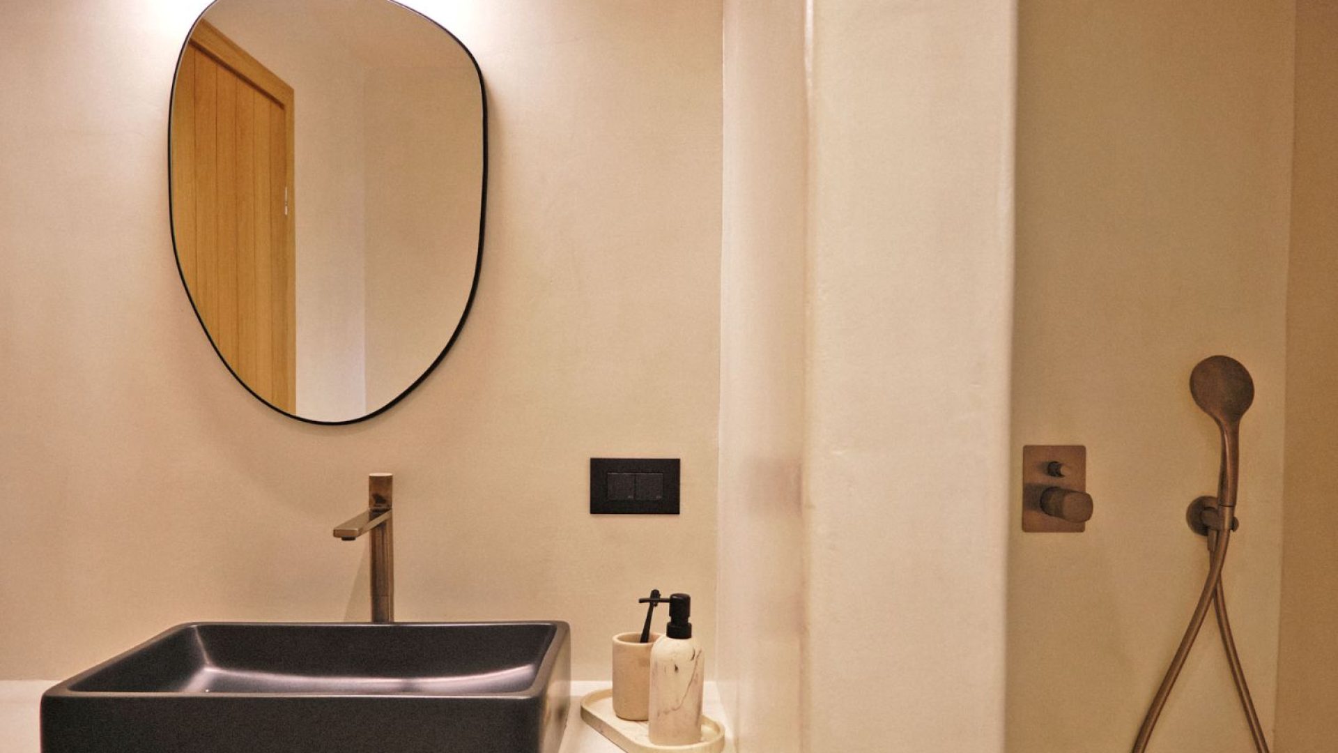 AGAVE Suites a Donousa