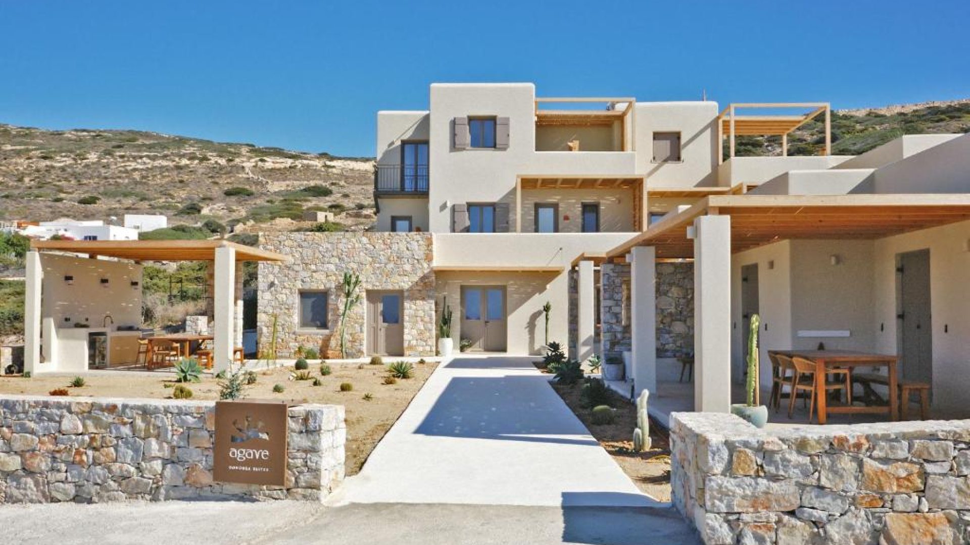AGAVE Suites a Donousa