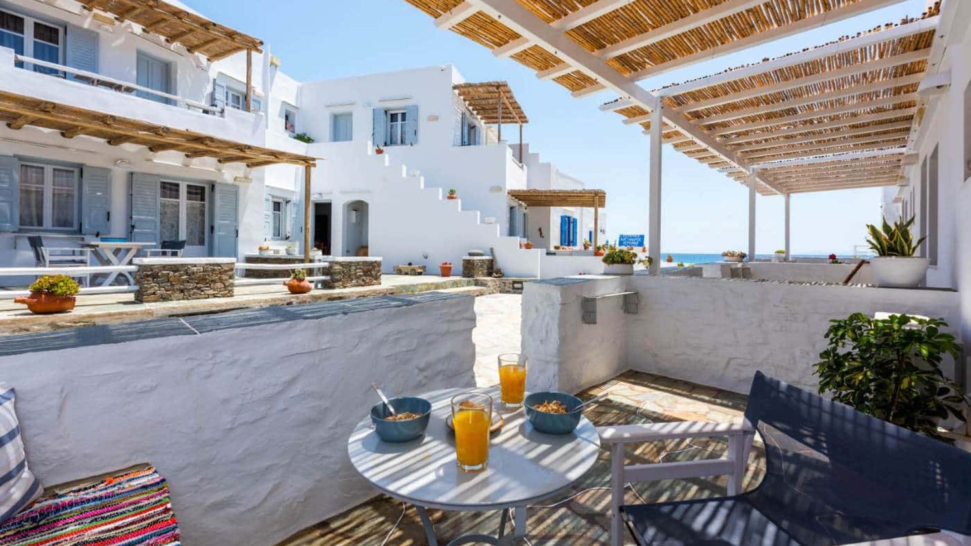 AMMOS SIFNOS VILLAGE Hotel e appartamenti a Sifnos