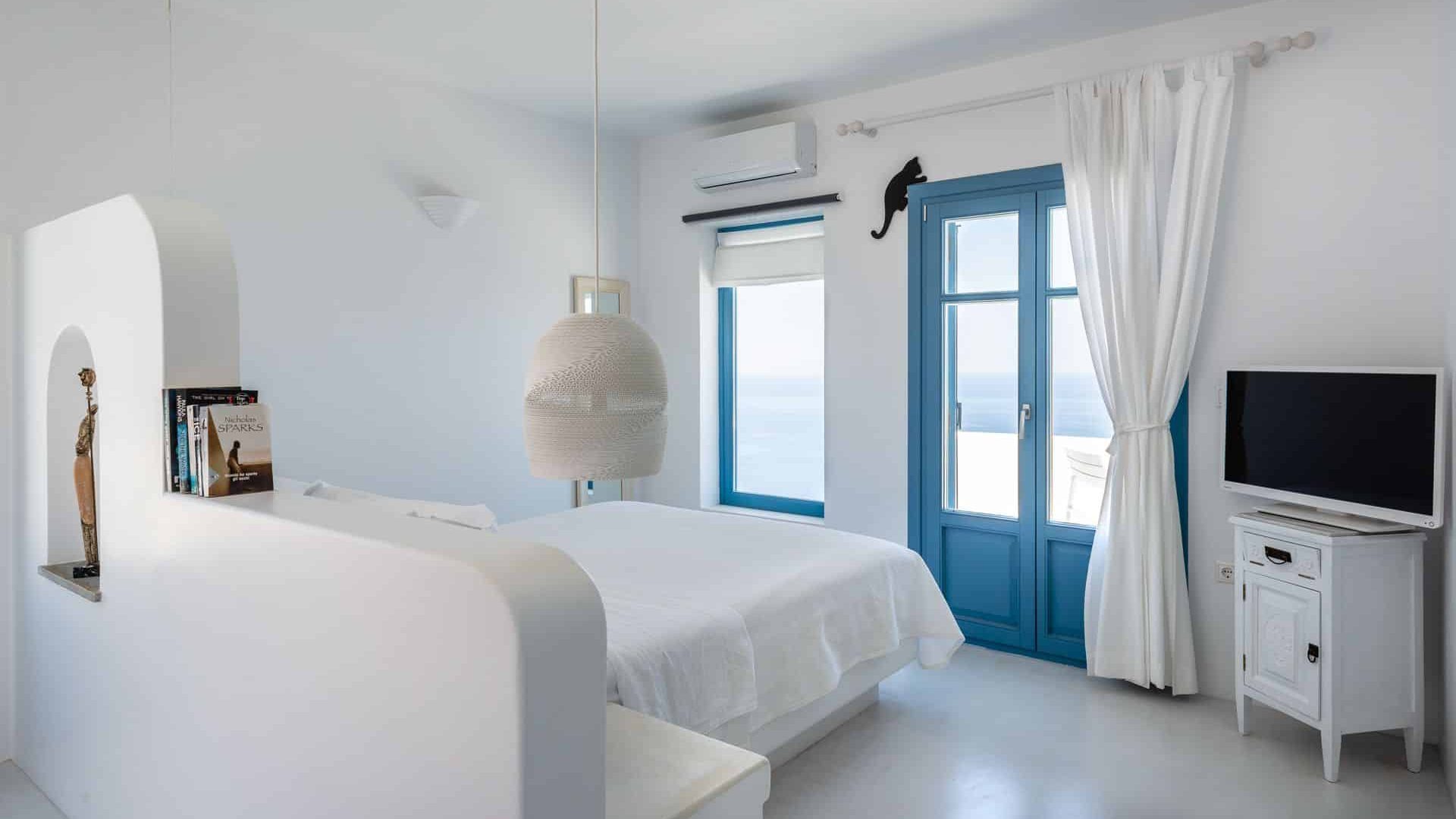 ANEMOMILOS Boutique Hotel a Folegandros