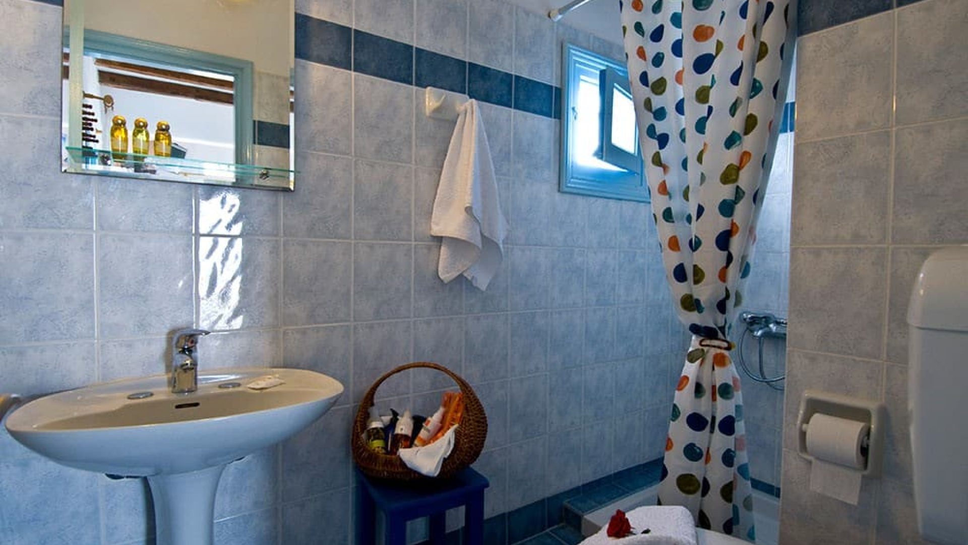 CAMARES Guest House a Sikinos