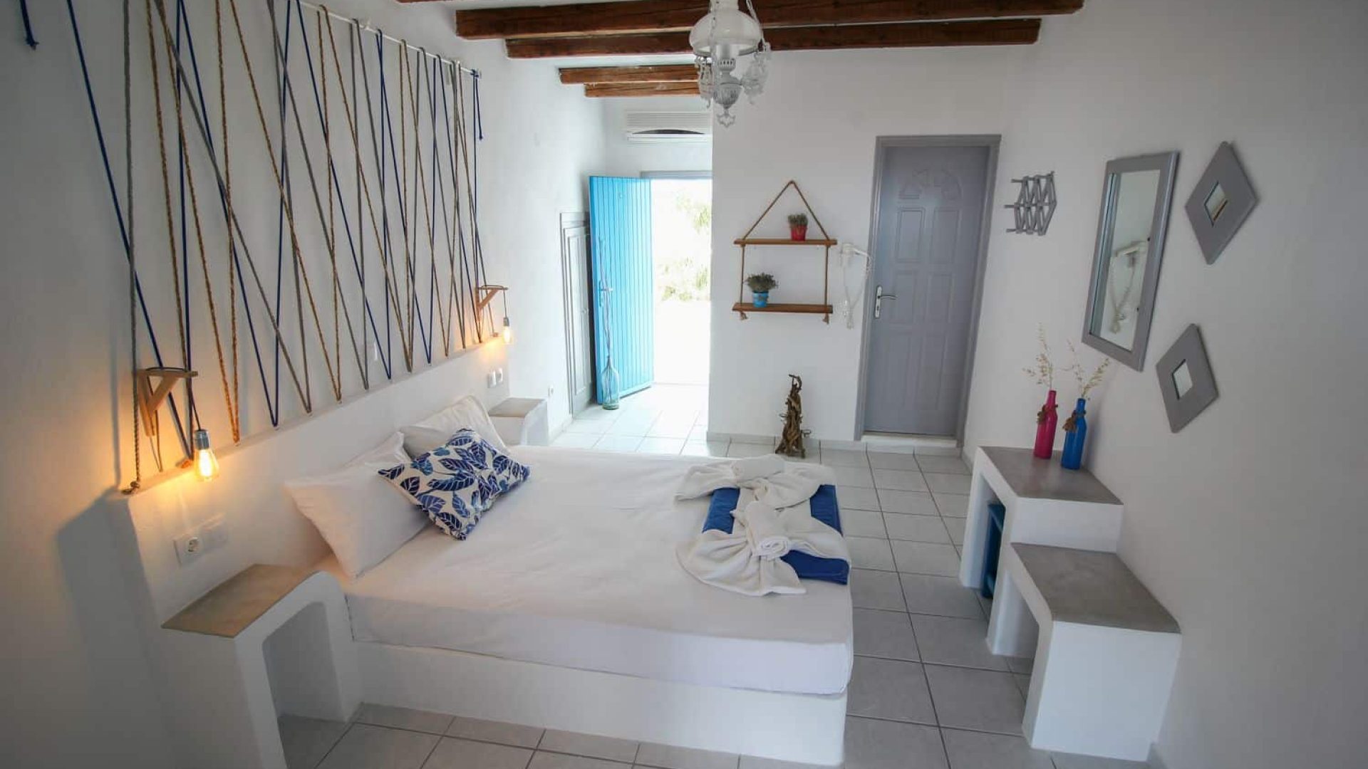 CAMARES Guest House a Sikinos