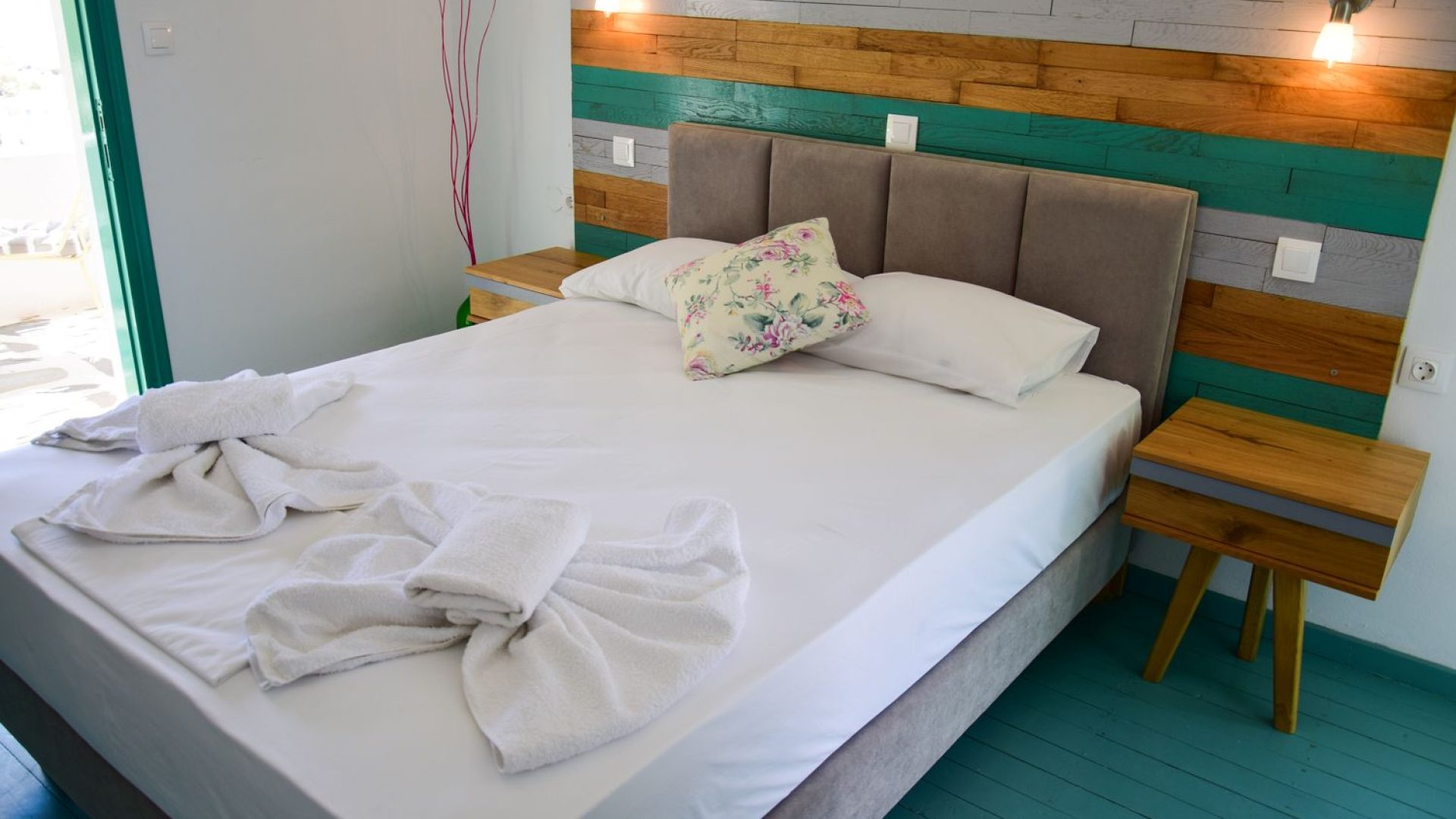 CAMARES Guest House a Sikinos