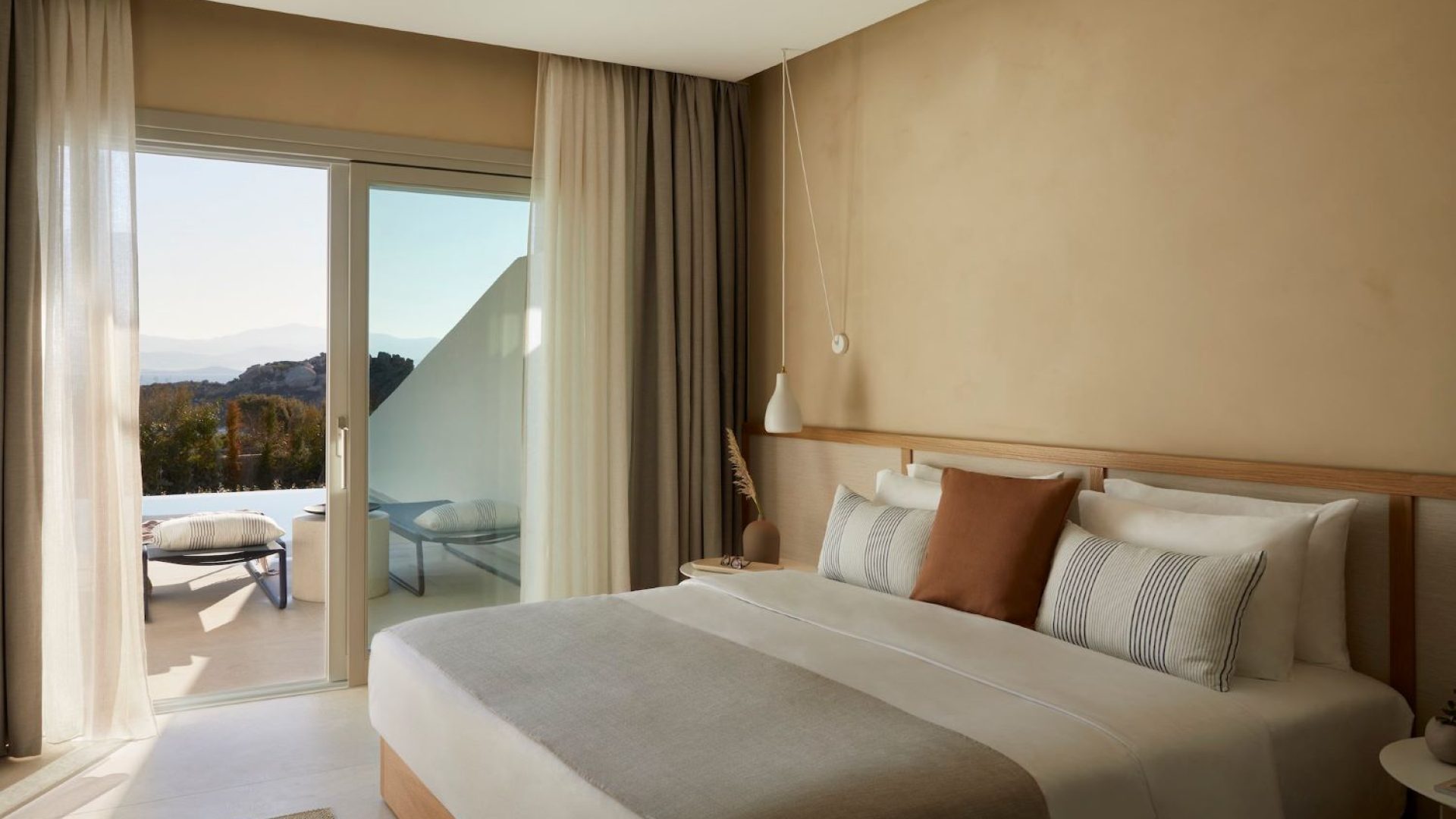 PAROCKS LUXURY HOTEL a Paros