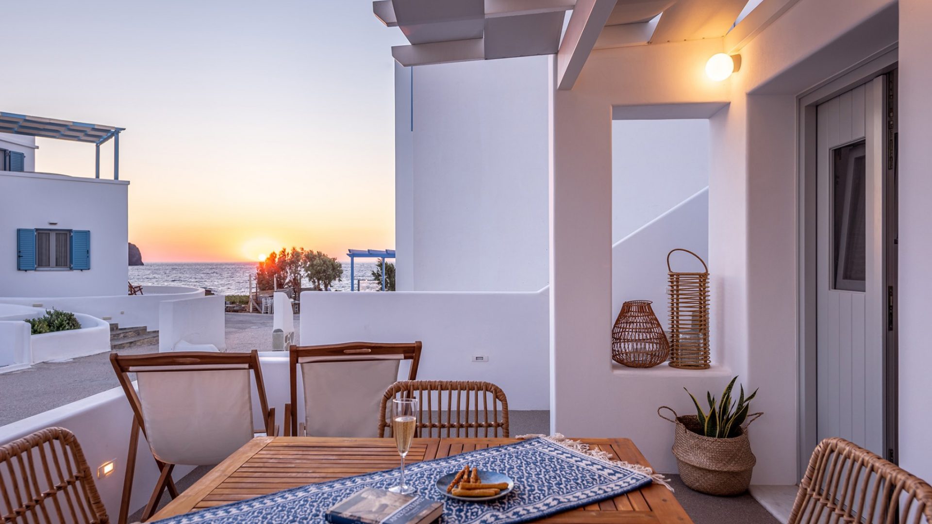 ELYOS BOUTIQUE APARTMENTS a Milos