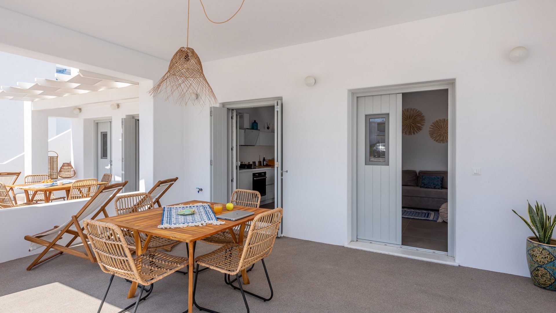 ELYOS BOUTIQUE APARTMENTS a Milos