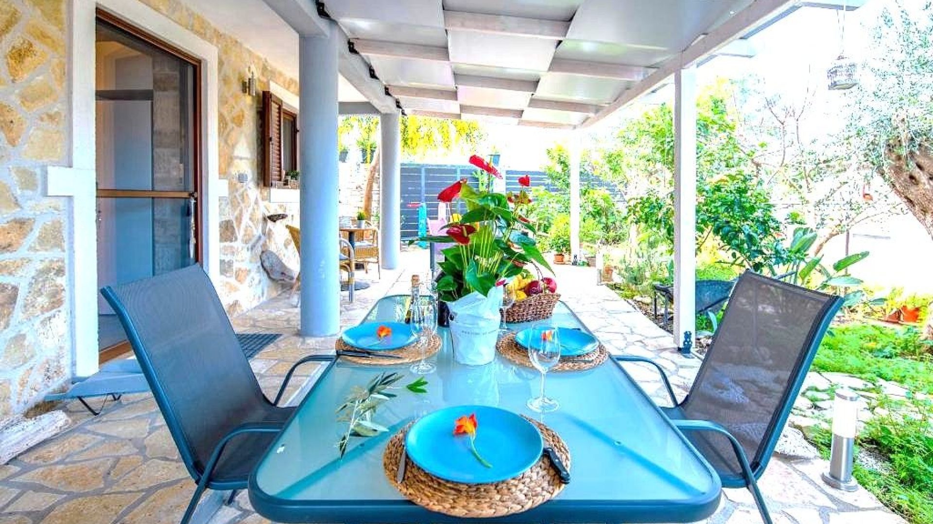 HARA Luxury House a Paxos