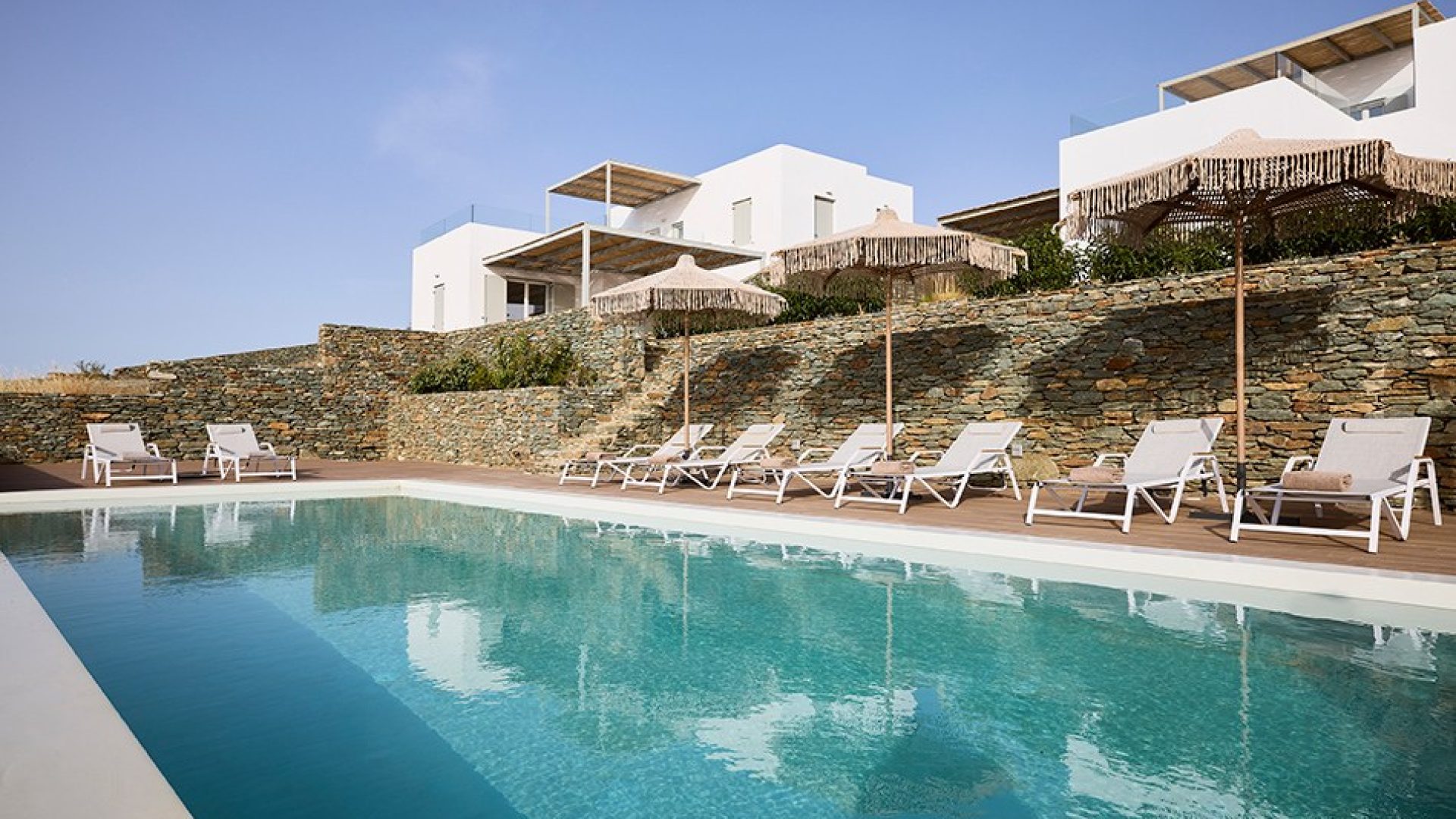 IANEMI SUITES a Kythnos