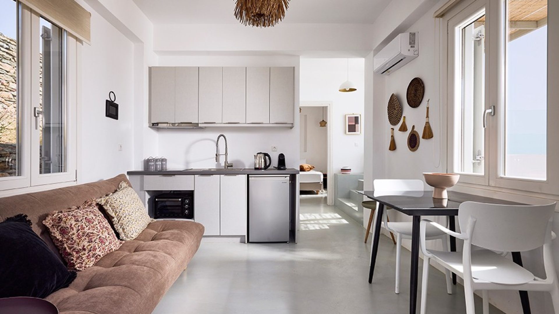 IANEMI SUITES a Kythnos