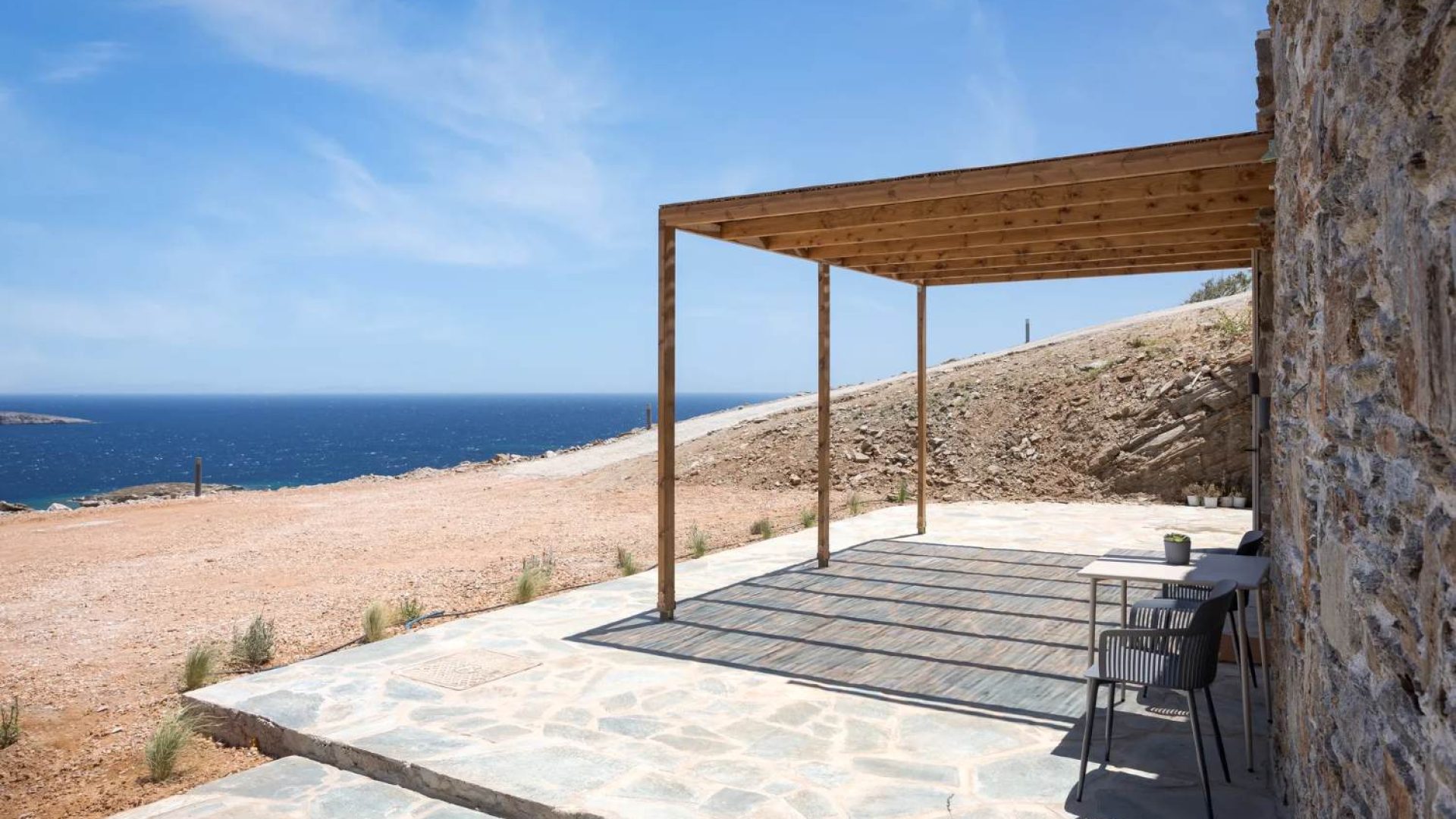 KYTHEA SUITES a Kythnos