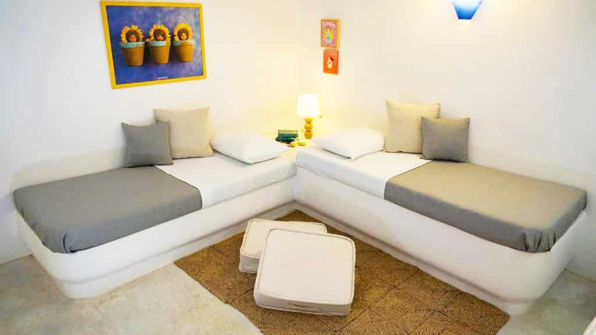 MIKROS VORIAS Villa a Folegandros