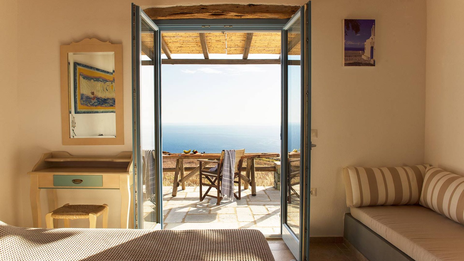 NOTOS Villa a Folegandros