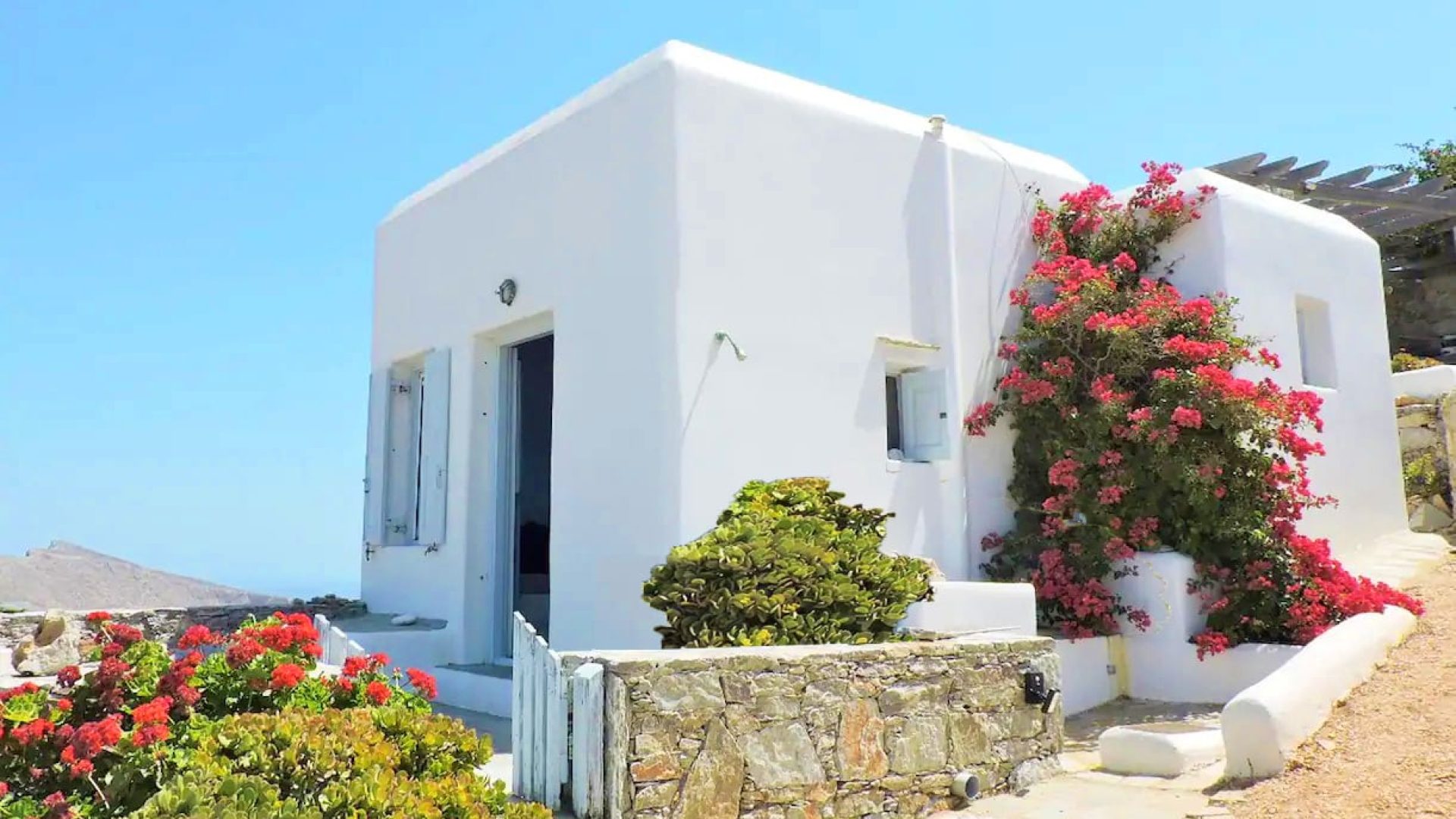 PANORAMA Villino a Folegandros