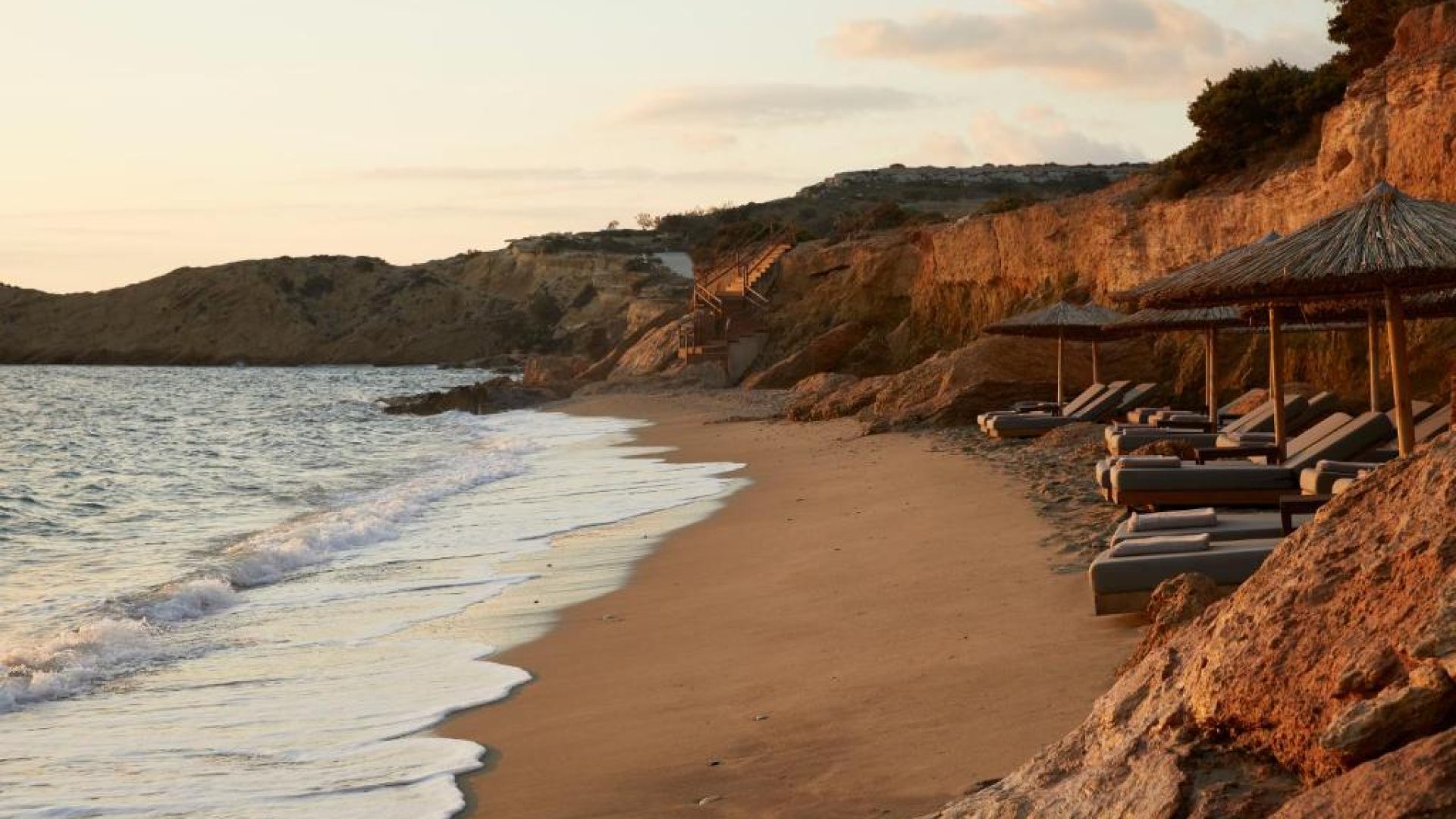 PAROCKS LUXURY HOTEL a Paros