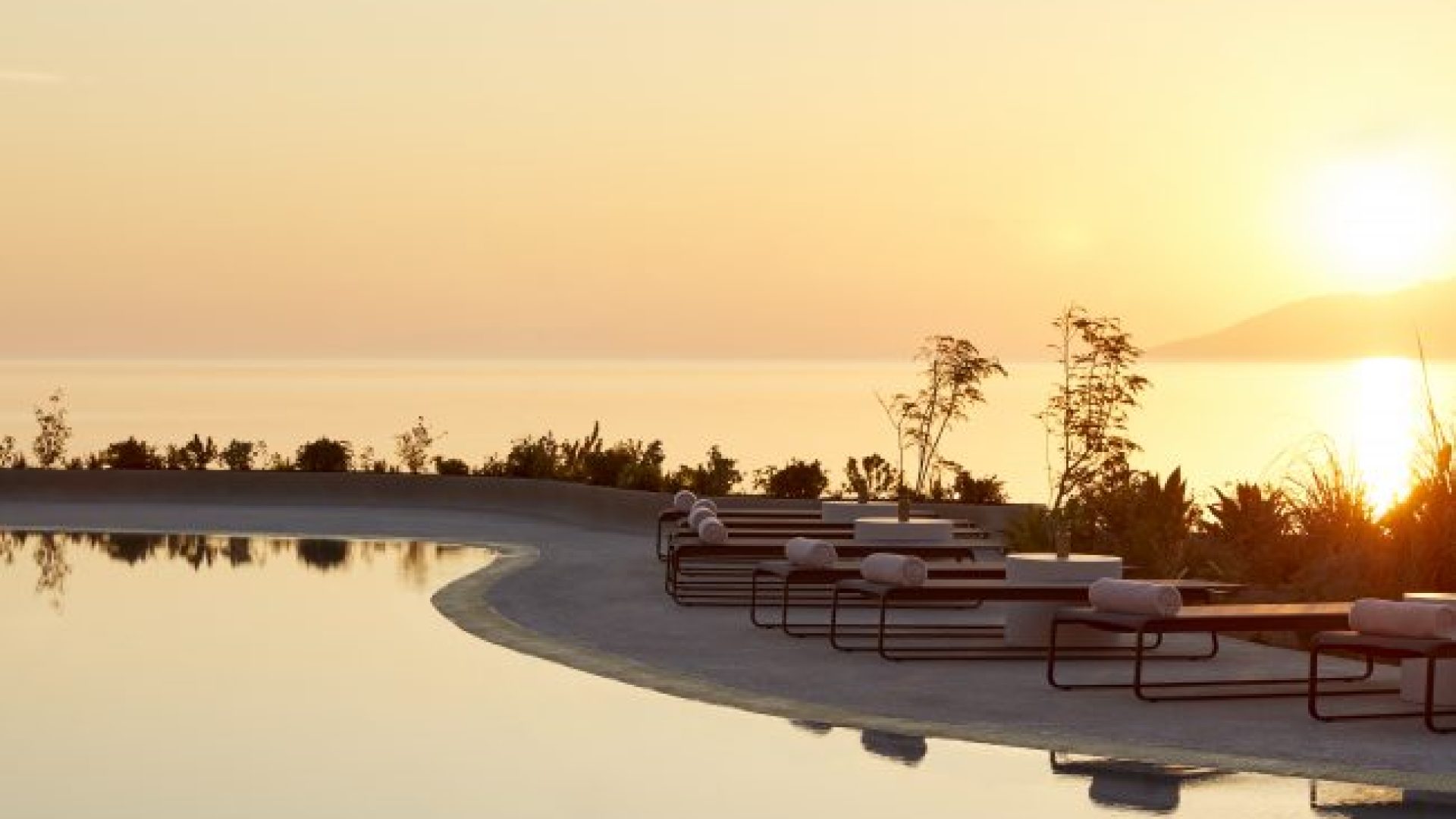 PAROCKS LUXURY HOTEL a Paros