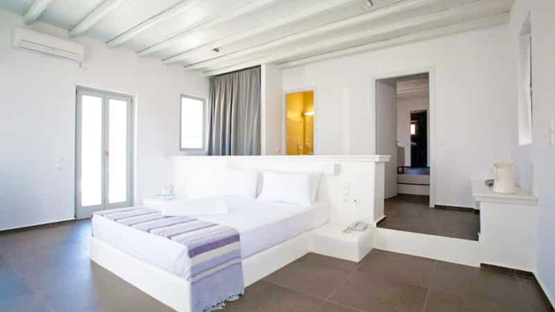 RIZES Hotel a Serifos