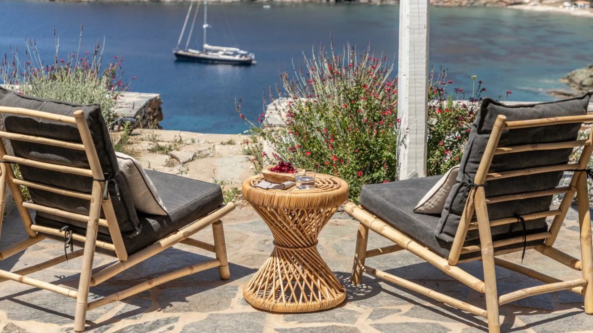 STIMATA Ville a Kythnos