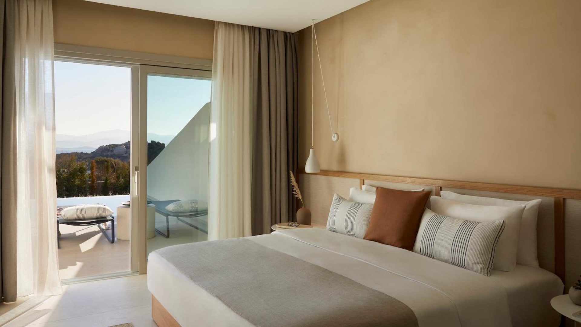 PAROCKS LUXURY HOTEL a Paros