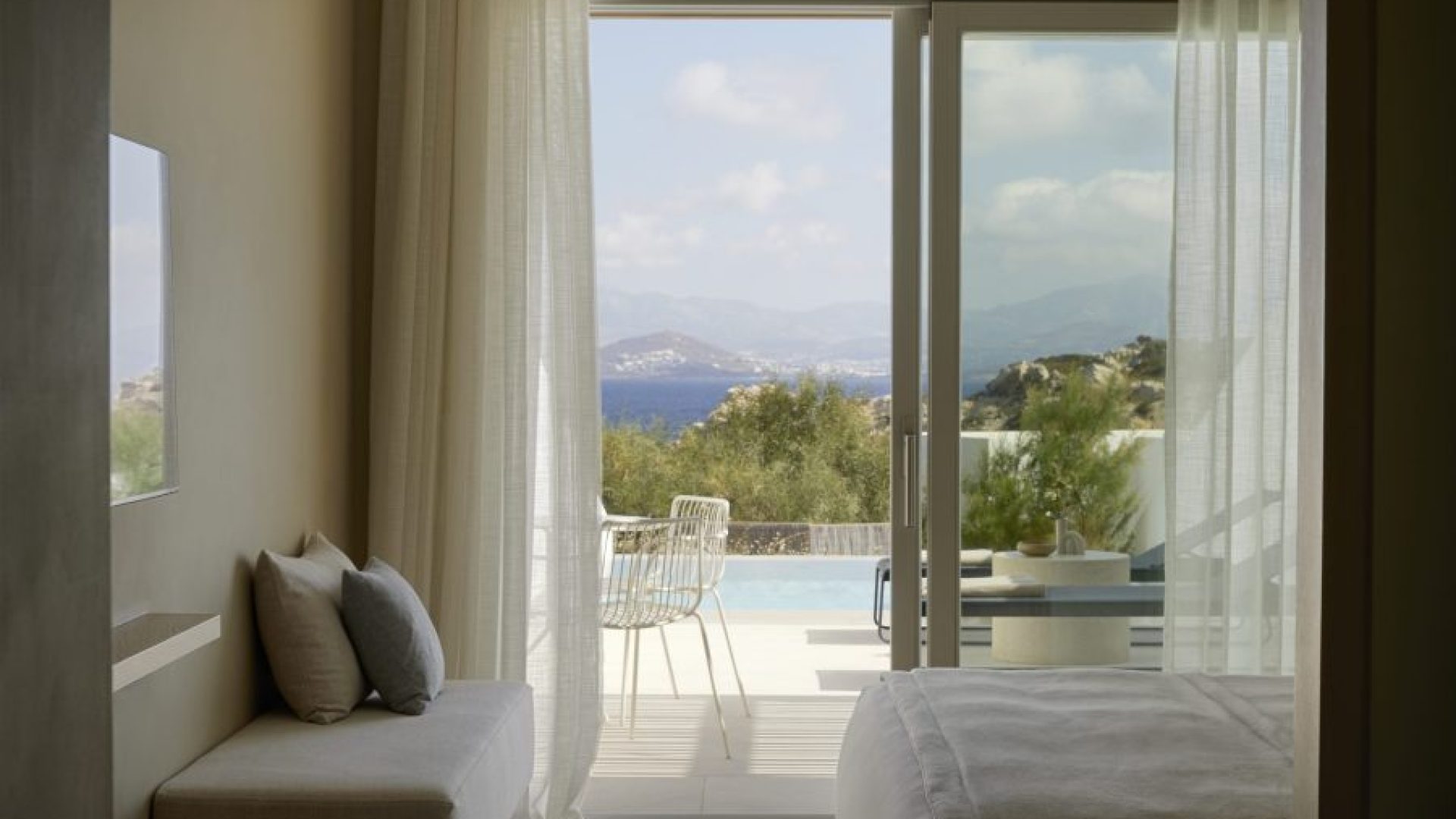 PAROCKS LUXURY HOTEL a Paros