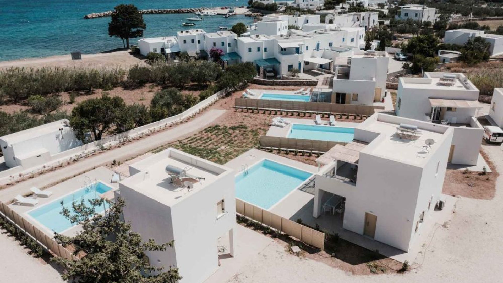 TWIN SUNS Villa a Paros