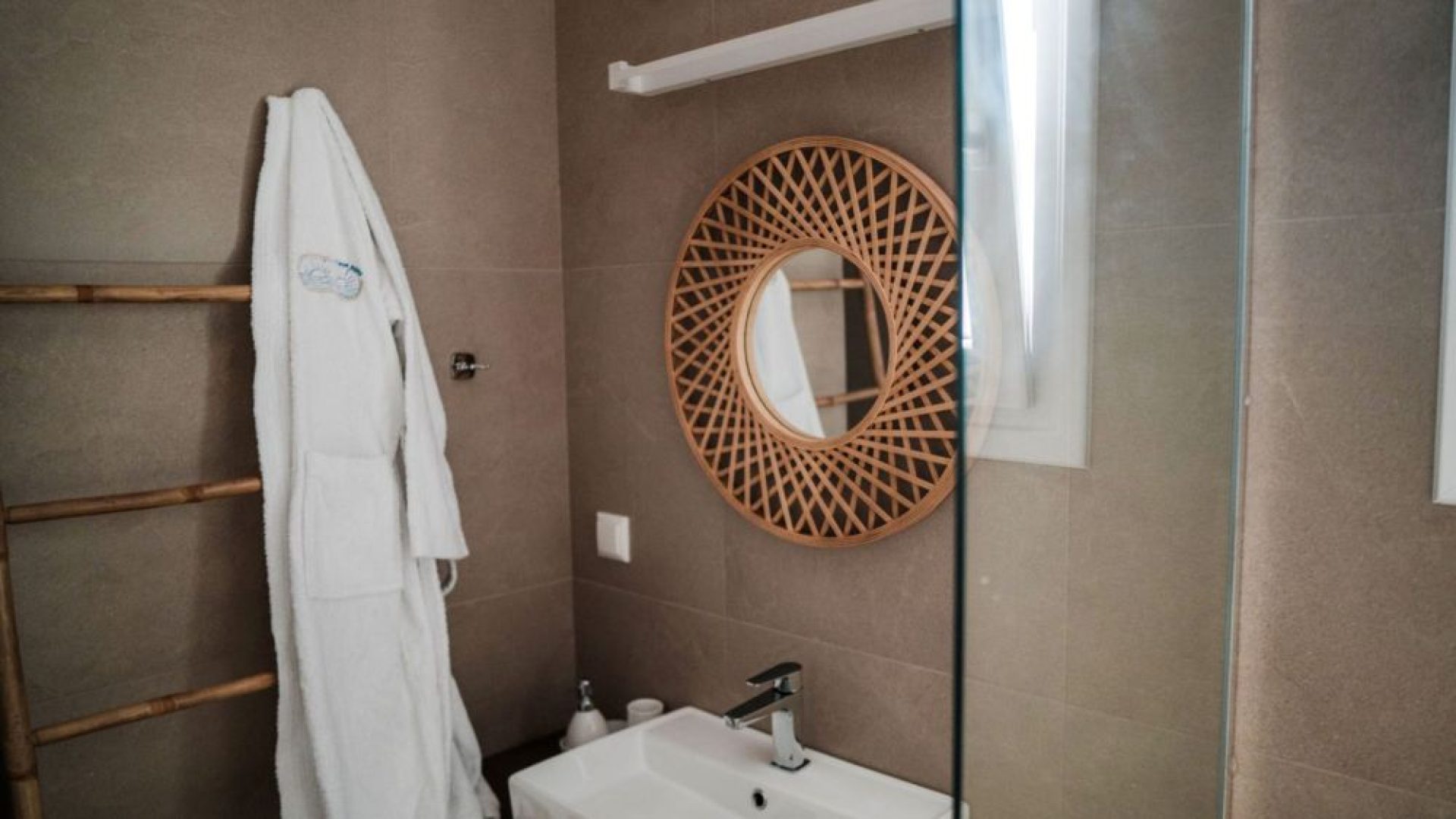 TWIN SUNS Villa a Paros
