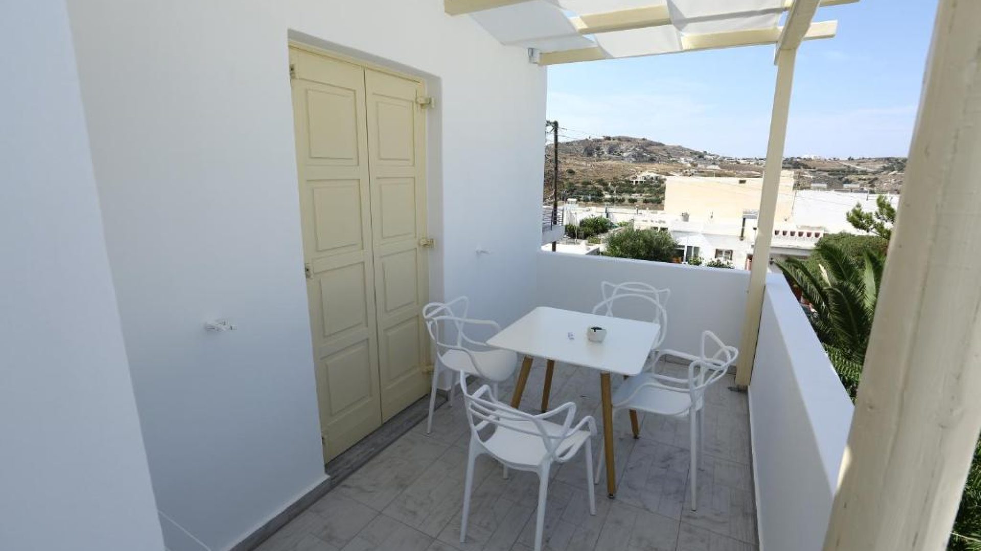 THE WHITE SUITES Appartamenti a MIlos