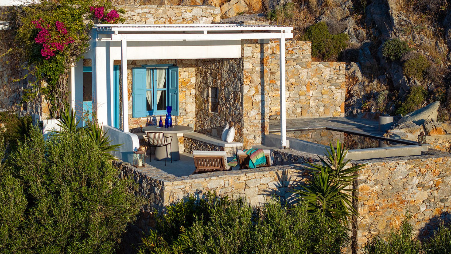 Mìkros Voriàs MAISTROS villino a Folegandros